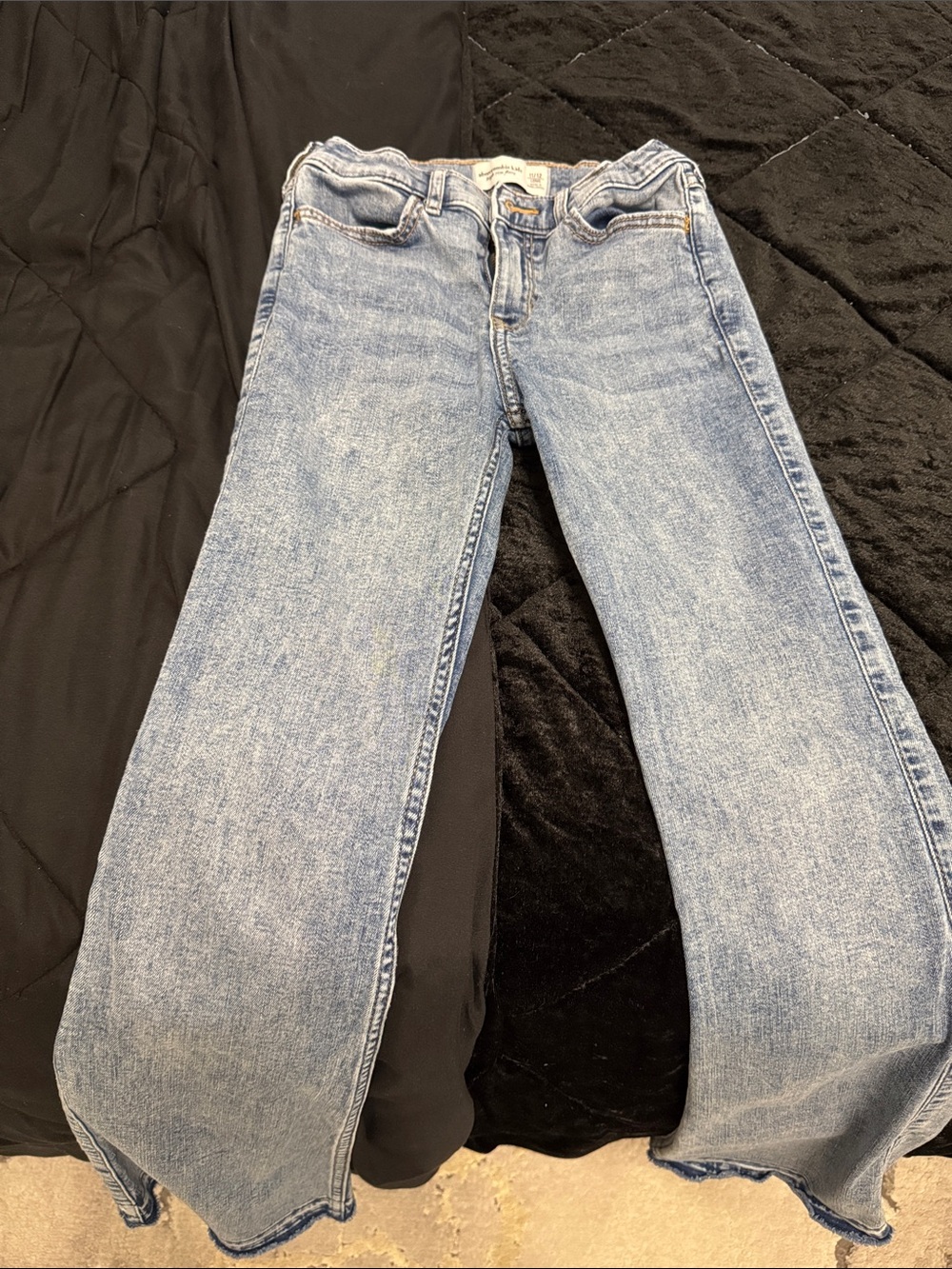 abercrombie kids Light Blue Wash Straight Jeans